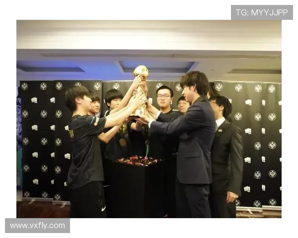 RNG战队在英雄联盟配合排名中创下新高展现团队实力与默契