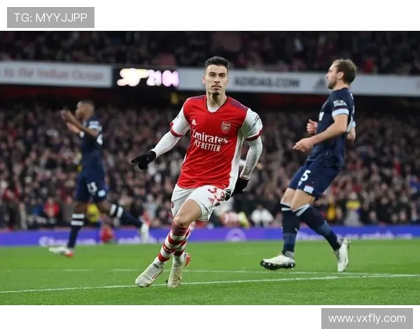 马丁内利的崛起之路：从青训小将到世界级足球明星的蜕变历程