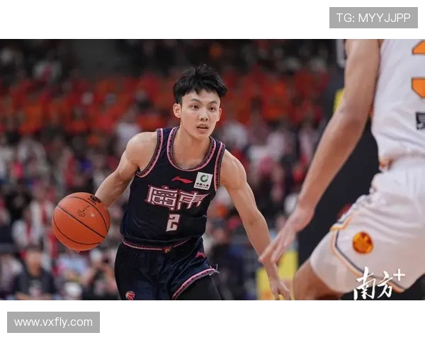 上海篮球队在大满贯积分榜中以60分稳居第一名，表现抢眼引发关注